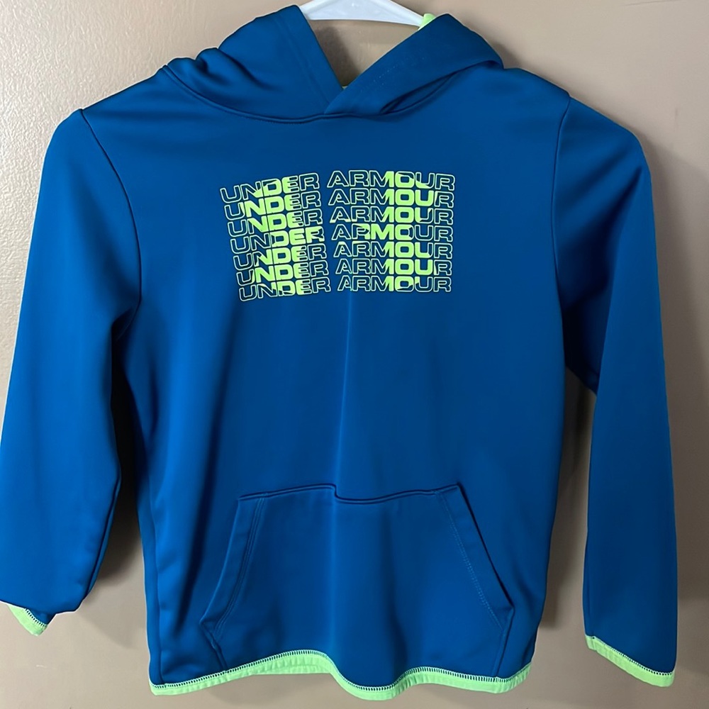 Boys Under Armour hoodie.